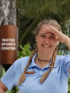 Sub Oceanic Maldives Assistant Manager at Sirru Fen Fushi Private Lagoon Resort is called Maike